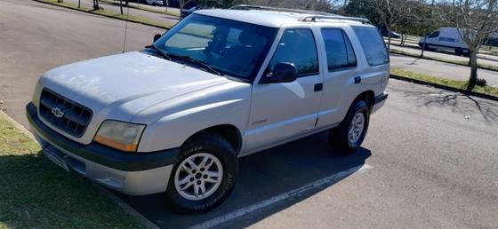 CHEVROLET BLAZER 2.4 MPFI ST 4X2 8V GASOLINA 4P MANUAL